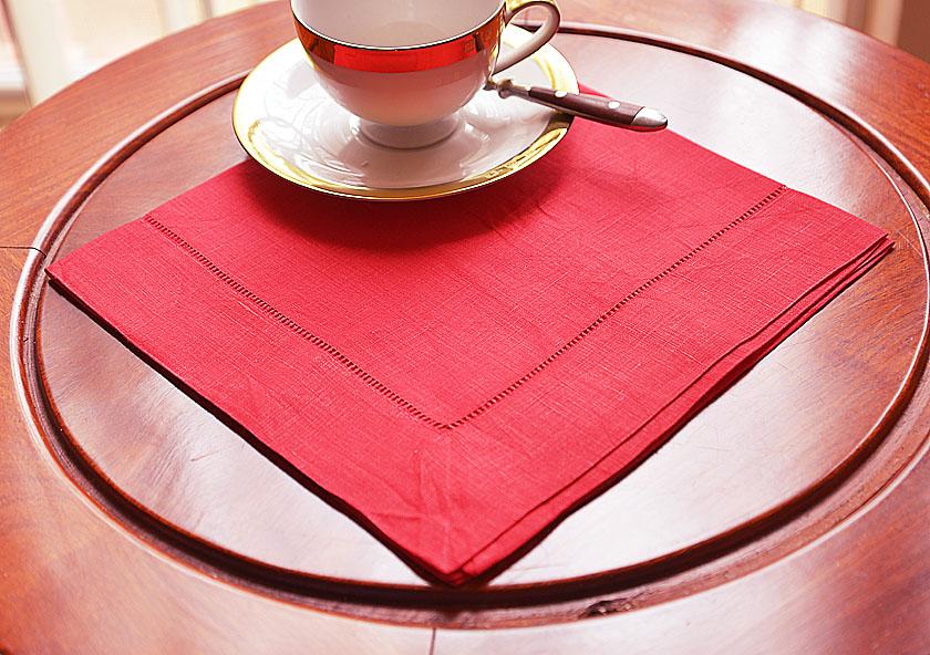 Red color linen hemstitch napkin