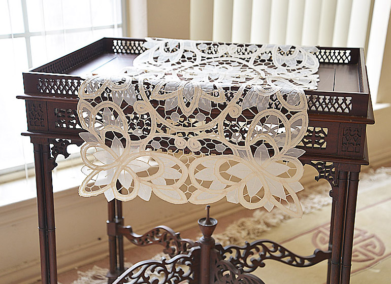 Christina Crystal Lace Table Runner. Pistachio Shell Color