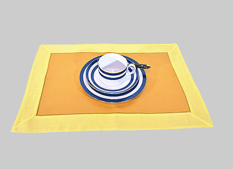 honey gold with Aurora yellow border
