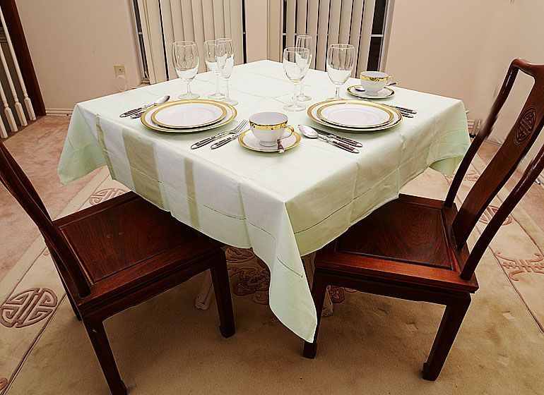 Meadow Mist Square Hemstitch Table for Mahjong Tables