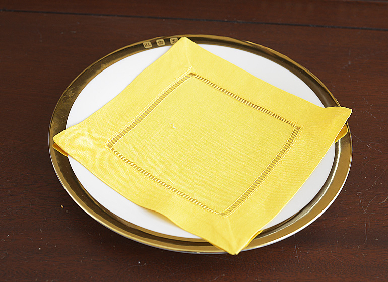 Golden Kiwi color hemstitch cocktail napkin.