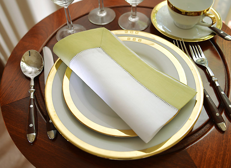 Hemstitch Napkin. White with Winter Pears