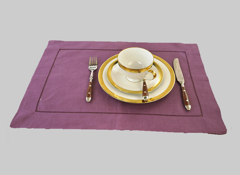 Hemstitch Placemat, Plum Caspia color.