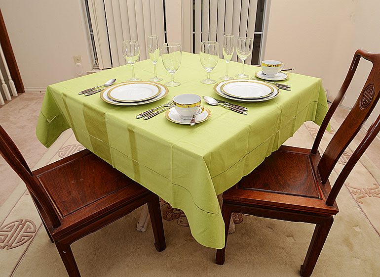 Hot Green Square Hemstitch Table