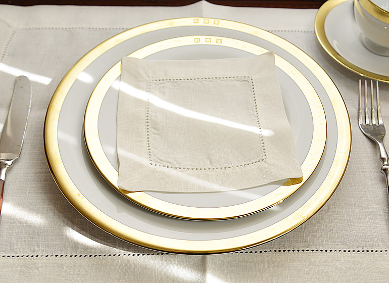 Winter White Linen Cocktail Napkins. 6x6"